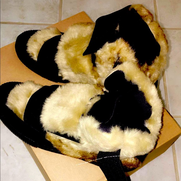 Zara man fox-red lab fur sneakers , size 11, clean and well sanitized - Picture 1 of 6